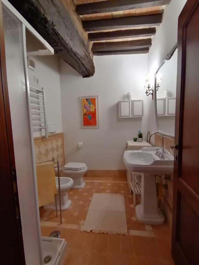 Casa Vacanze Carducci Сан-Кашано-дей-Баньй Экстерьер фото
