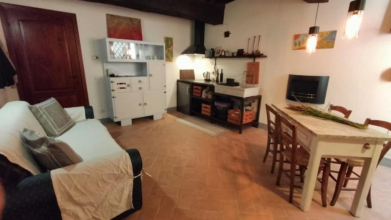 Casa Vacanze Carducci Сан-Кашано-дей-Баньй Экстерьер фото