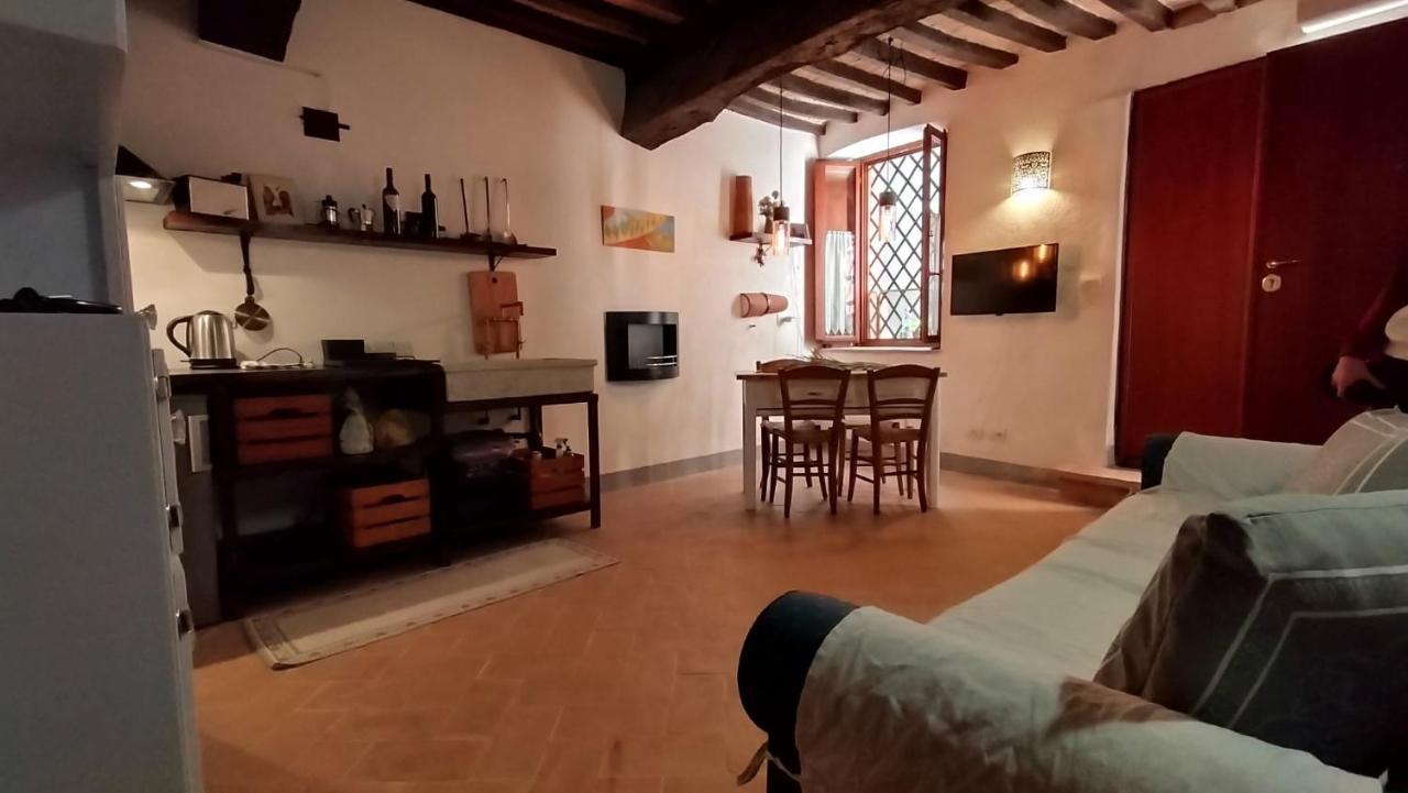 Casa Vacanze Carducci Сан-Кашано-дей-Баньй Экстерьер фото